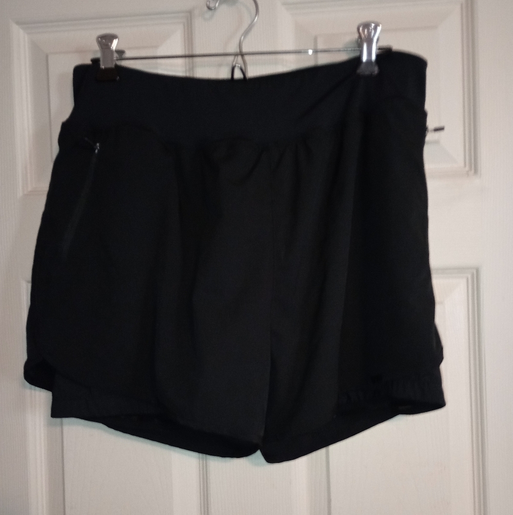 Black Women’s Bikeway Padded Bicycle Athletic Shorts - Size XXL